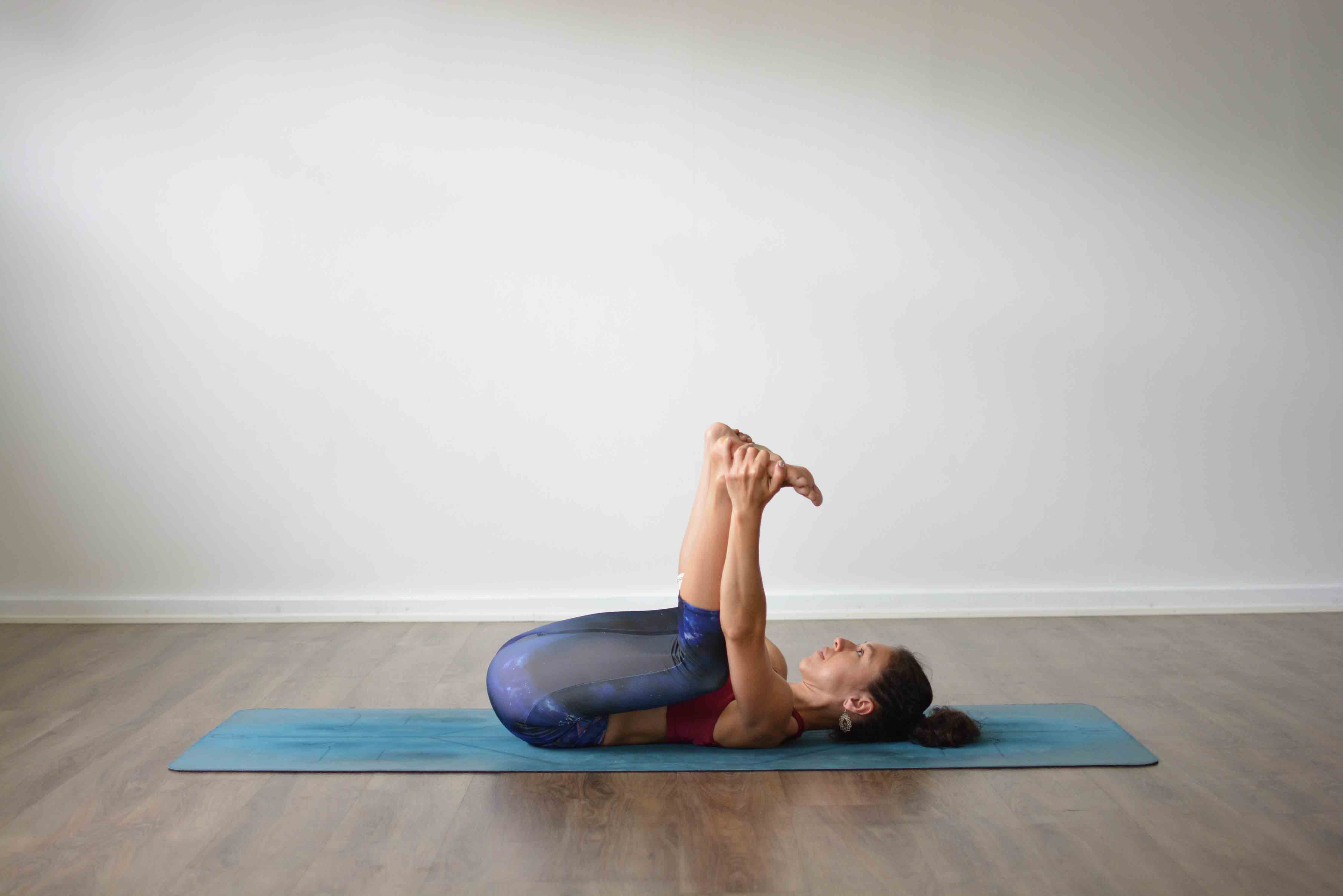 Ananda balasana - Happy baby pose