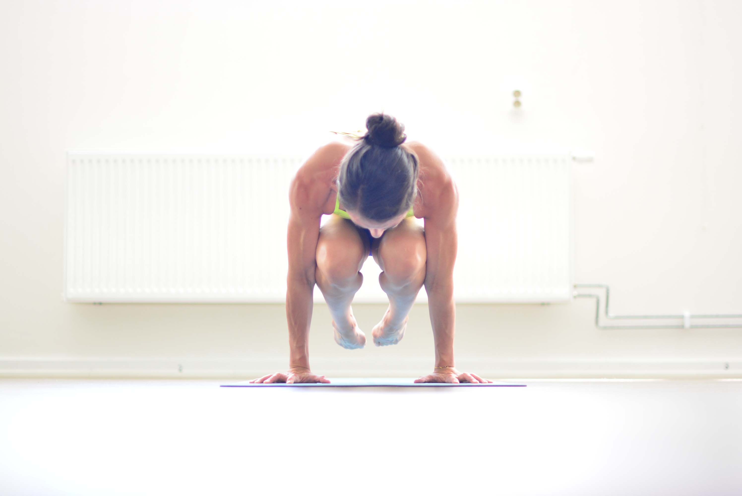 Lolasana - Pendant pose